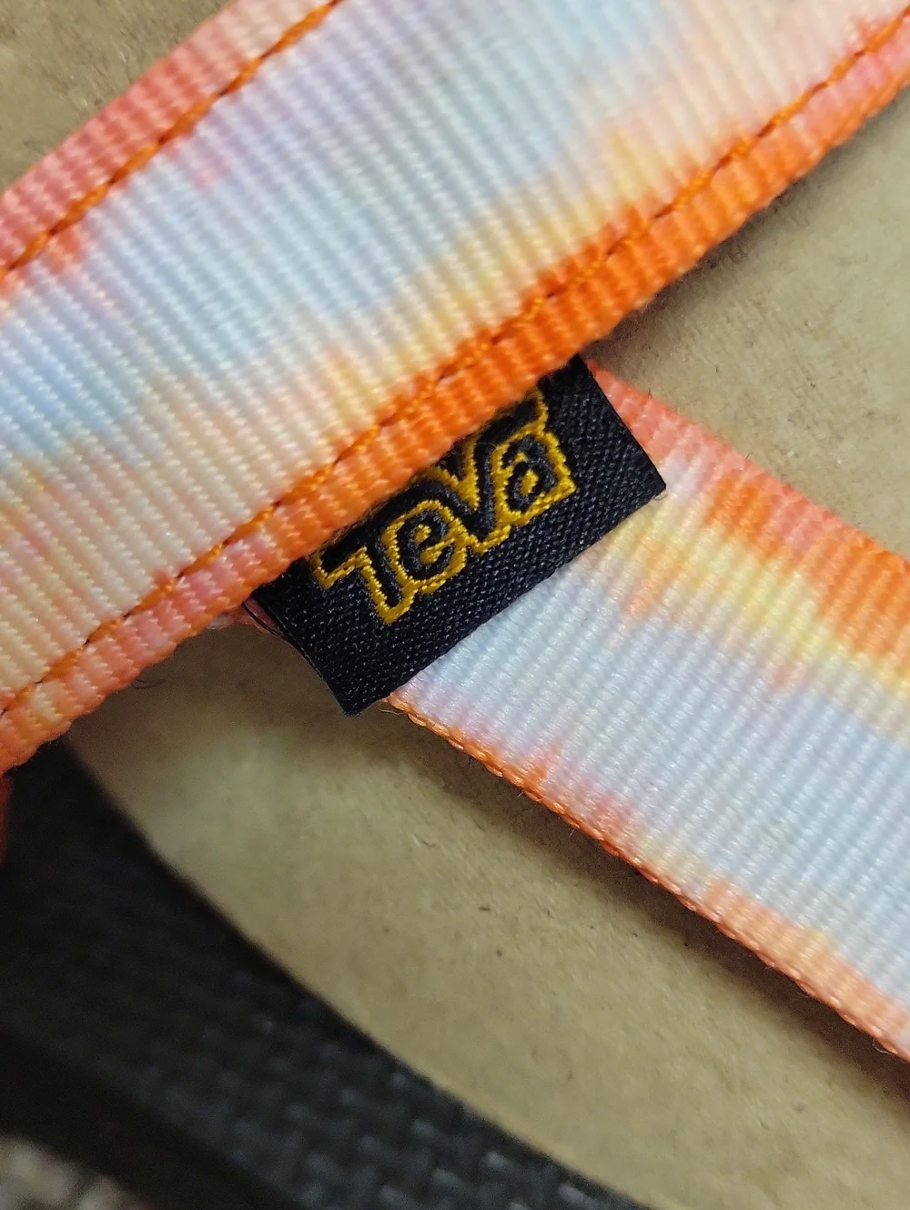 Teva Orange & White Universal Tie-Dye Strap Sandals Sz 7. Summer Outdoor Hippie